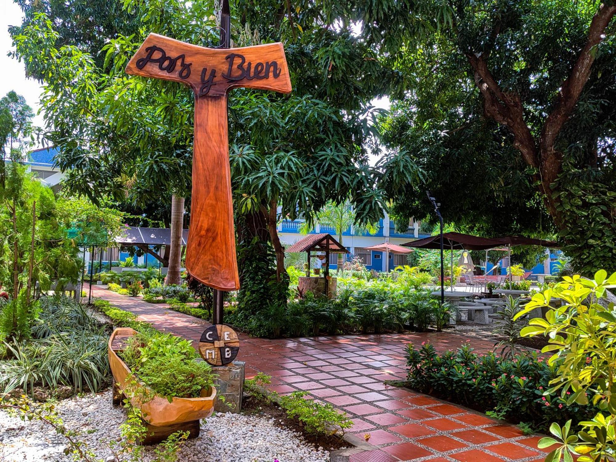 Centro De Espiritualidad Madre Bernarda *
