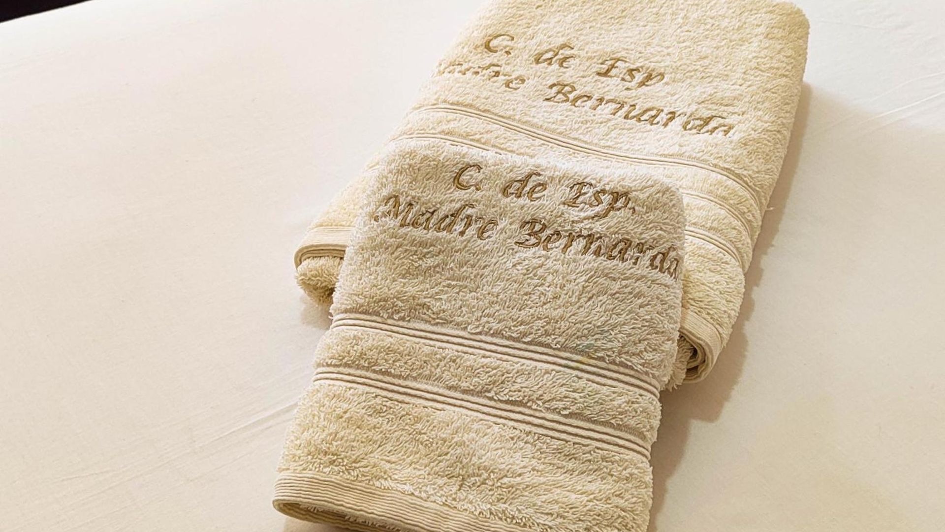 Hotel Centro De Espiritualidad Madre Bernarda *