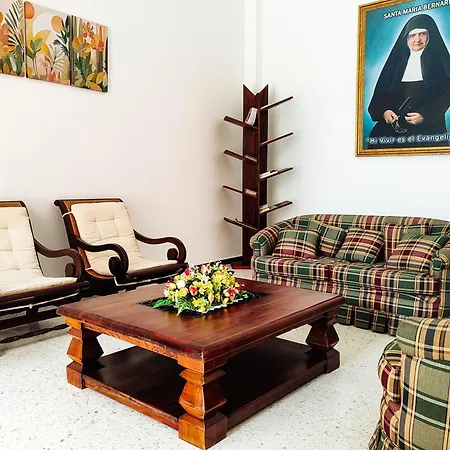 Hotel Centro De Espiritualidad Madre Bernarda Cartagena
